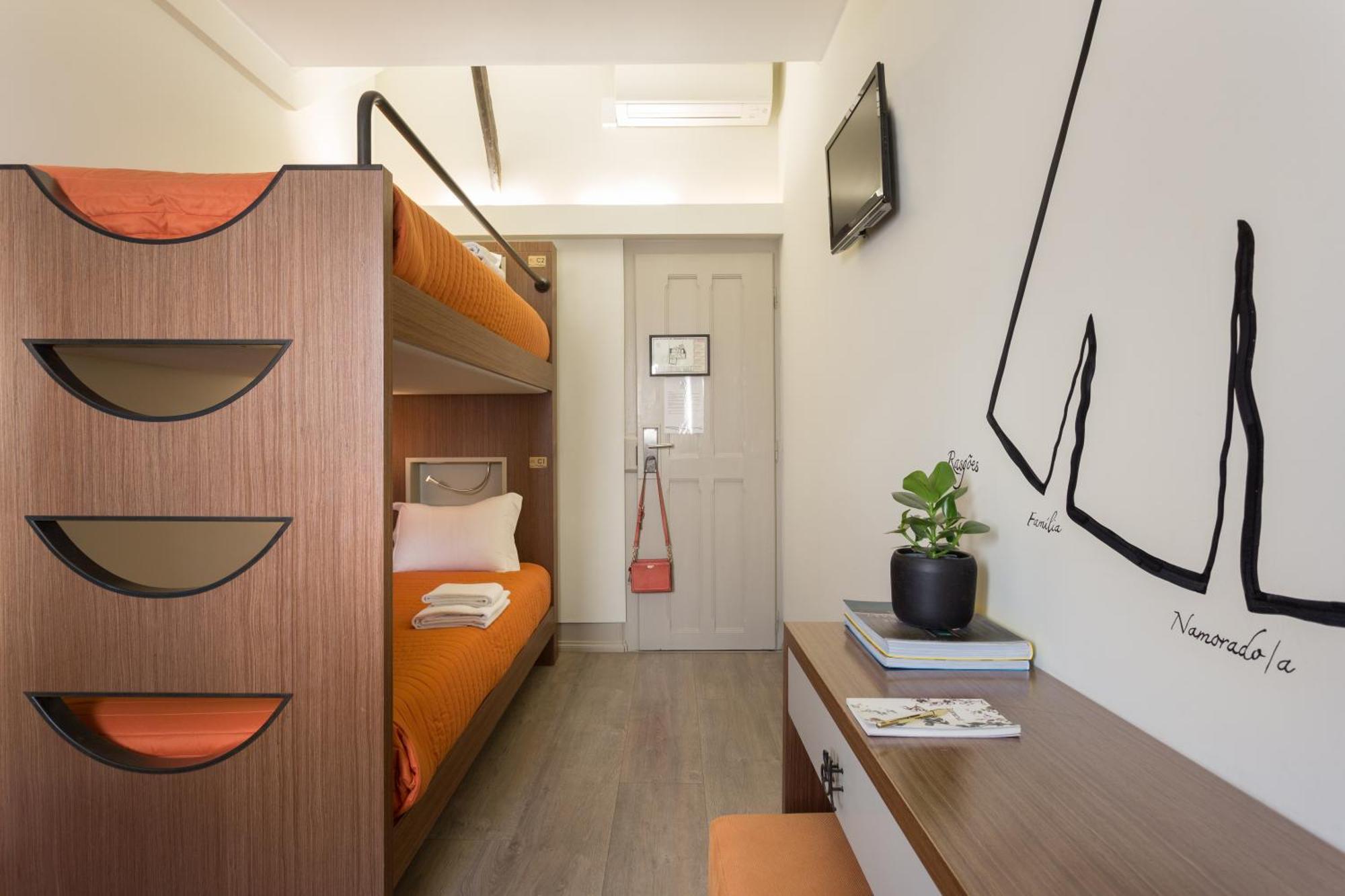 Serenata Hotel & Hostel Coimbra Bagian luar foto